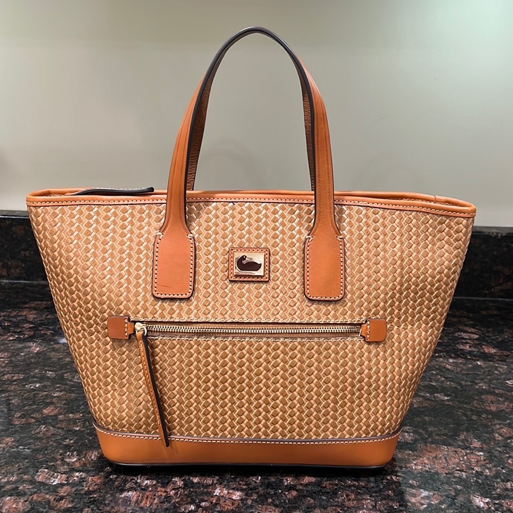 Dooney & Bourke handbag